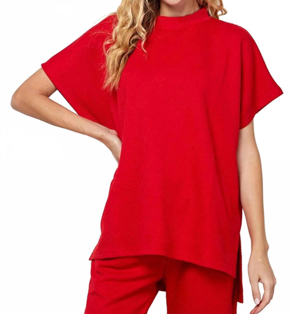 NEW SEE AND BE SEEN women's seeing textured top in red